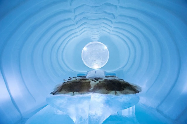 Photo courtesy of Ice Hotel